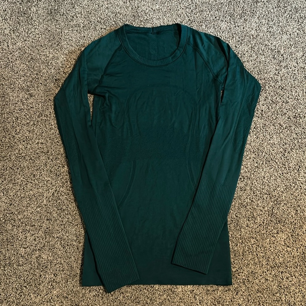 Lululemon Teal/Green Swiftly Tech, Size 2